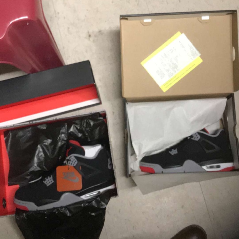 I have Jordan 4 2019 drop size 9 and 7